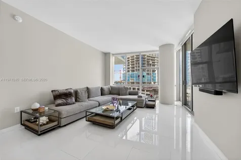 851 NE 1st Avenue Miami FL 33132