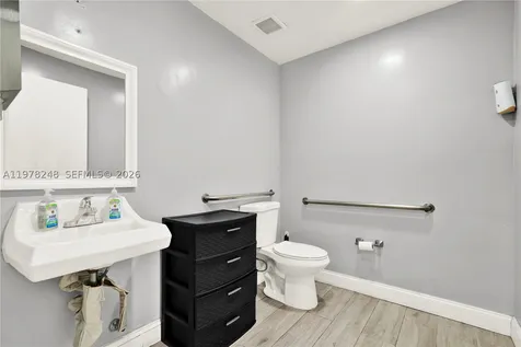 7770 NW 46th Street Doral FL 33166