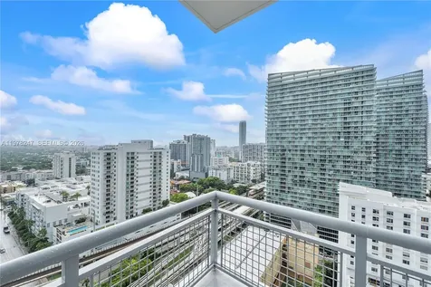 60 SW 13th Street Miami FL 33130