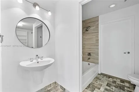 60 SW 13th Street Miami FL 33130