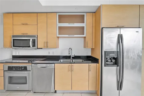 60 SW 13th Street Miami FL 33130