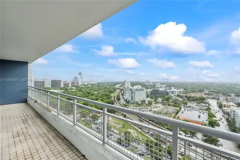 60 SW 13th Street Miami FL 33130