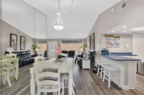 9291 NW 11th Court Pembroke Pines FL 33024