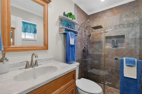 9291 NW 11th Court Pembroke Pines FL 33024