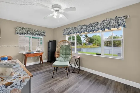 9291 NW 11th Court Pembroke Pines FL 33024