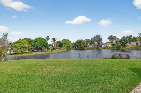 9291 NW 11th Court Pembroke Pines FL 33024
