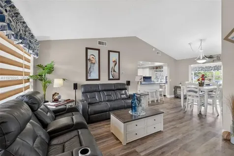 9291 NW 11th Court Pembroke Pines FL 33024