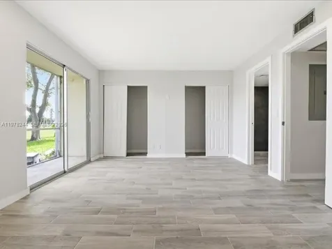 301 SW 135th Avenue Pembroke Pines FL 33027