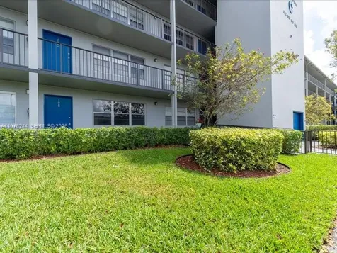 301 SW 135th Avenue Pembroke Pines FL 33027