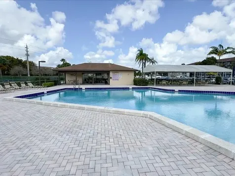 301 SW 135th Avenue Pembroke Pines FL 33027