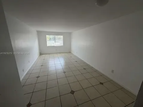 1350 NE 119th Street Miami FL 33161