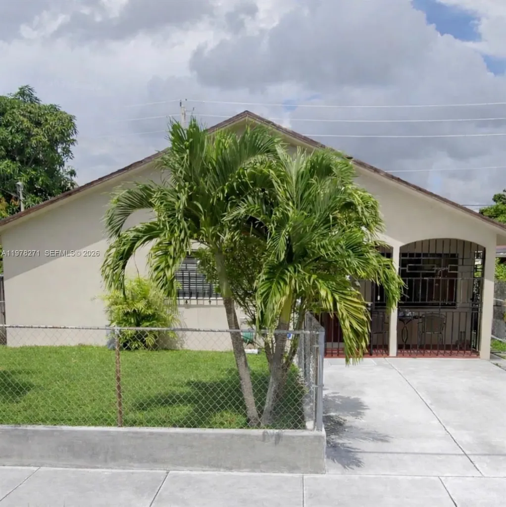 252 NW 48th Place Miami FL 33126