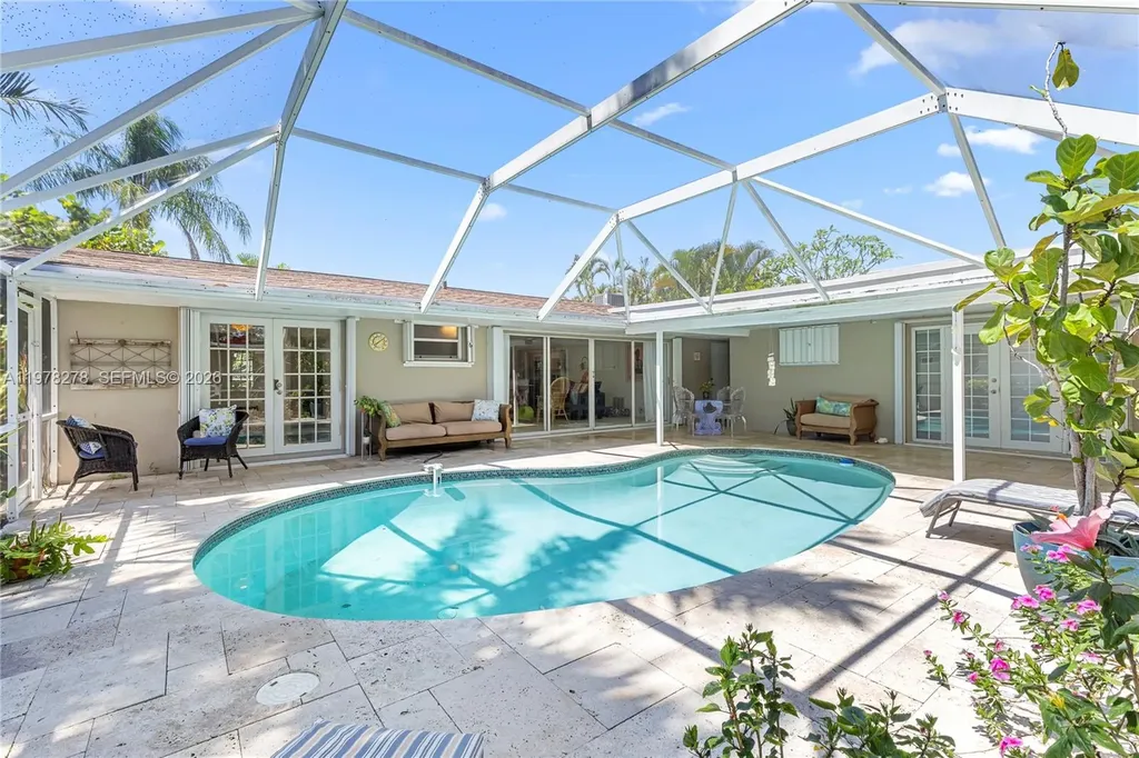 809 SE 14th Drive Deerfield Beach FL 33441