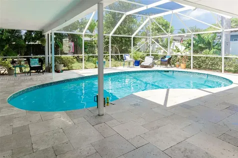 809 SE 14th Drive Deerfield Beach FL 33441