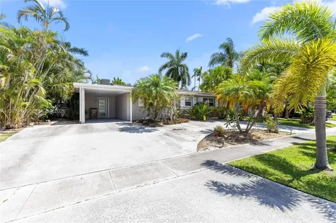 809 SE 14th Drive Deerfield Beach FL 33441