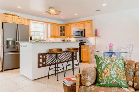 809 SE 14th Drive Deerfield Beach FL 33441