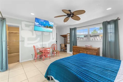 809 SE 14th Drive Deerfield Beach FL 33441