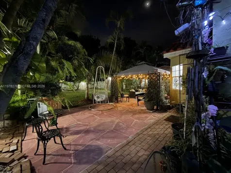 400 Somerset Way Weston FL 33326