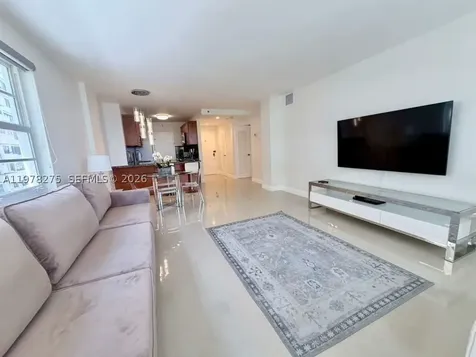 100 Lincoln Road Miami Beach FL 33139