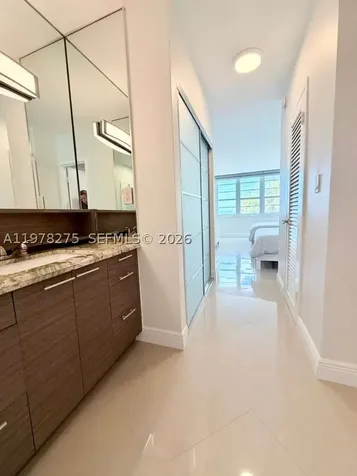 100 Lincoln Road Miami Beach FL 33139