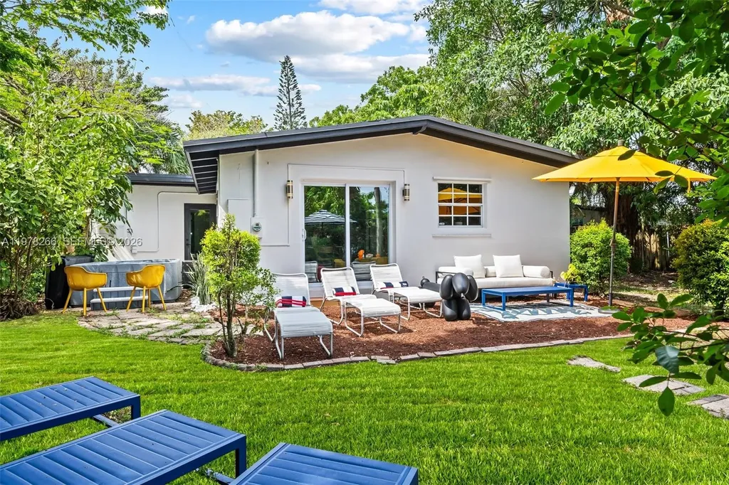 2860 SW 13th Court Fort Lauderdale FL 33312