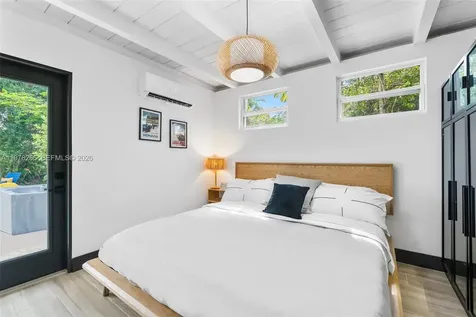 2860 SW 13th Court Fort Lauderdale FL 33312