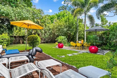 2860 SW 13th Court Fort Lauderdale FL 33312