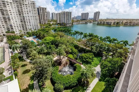 2801 NE 183rd Street Aventura FL 33160