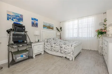 2801 NE 183rd Street Aventura FL 33160