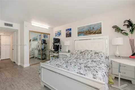 2801 NE 183rd Street Aventura FL 33160