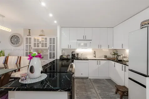 2801 NE 183rd Street Aventura FL 33160