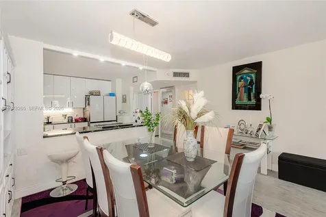 2801 NE 183rd Street Aventura FL 33160