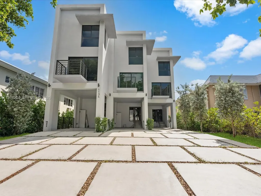 1134 71st Street Miami Beach FL 33141