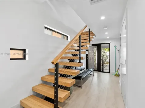1134 71st Street Miami Beach FL 33141