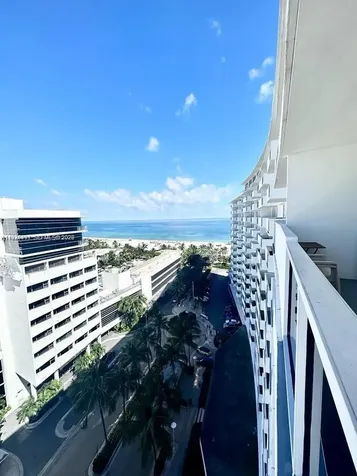 100 Lincoln Road Miami Beach FL 33139