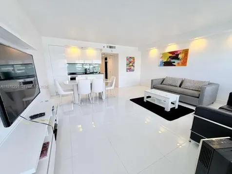 100 Lincoln Road Miami Beach FL 33139