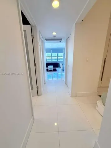 100 Lincoln Road Miami Beach FL 33139