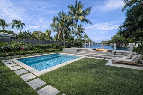 2416 NE 19th Terrace Wilton Manors FL 33305