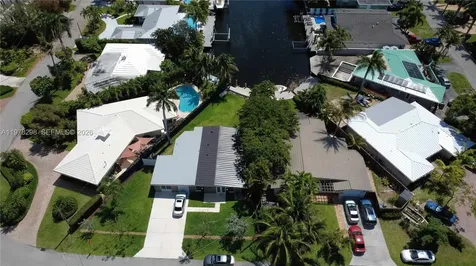 2416 NE 19th Terrace Wilton Manors FL 33305