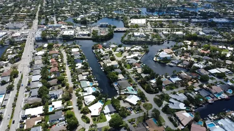 2416 NE 19th Terrace Wilton Manors FL 33305