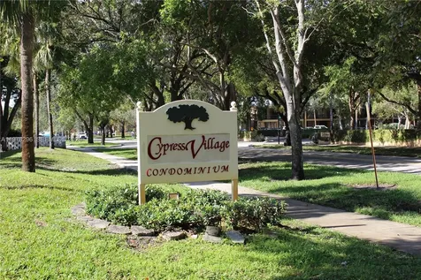 7208 Fairway Drive Miami Lakes FL 33014