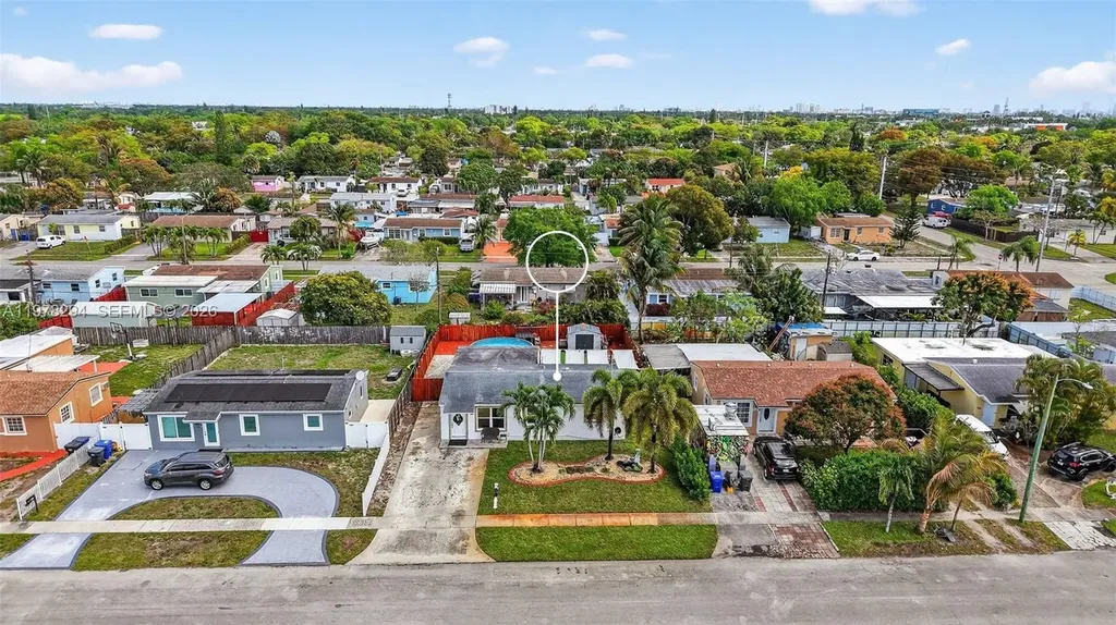 731 N 69th Avenue Hollywood FL 33024