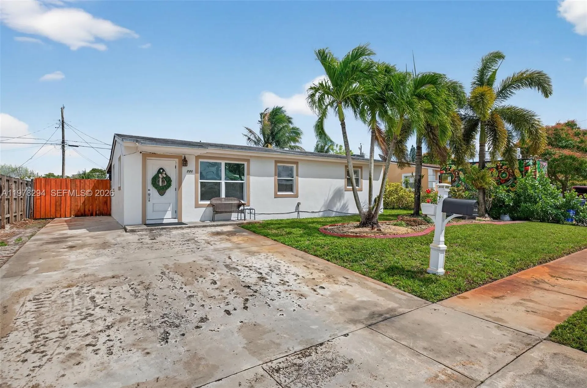 731 N 69th Avenue Hollywood FL 33024