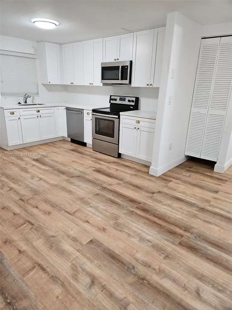 2641 SW 31st Avenue Miami FL 33133