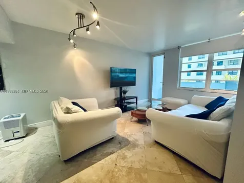 100 Lincoln Road Miami Beach FL 33139