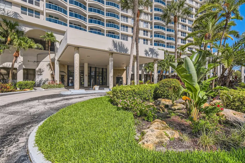 3800 S Ocean Drive Hollywood FL 33019