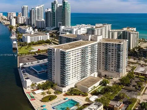 3800 S Ocean Drive Hollywood FL 33019