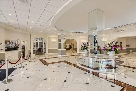 3800 S Ocean Drive Hollywood FL 33019
