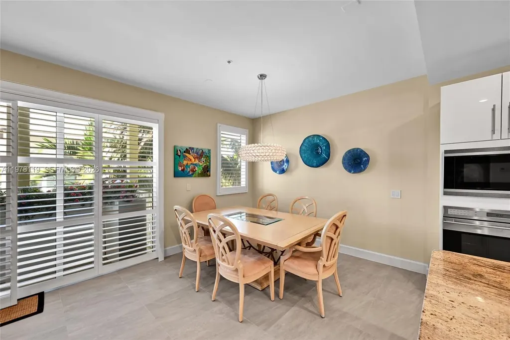 346 Elm Street Hollywood FL 33019