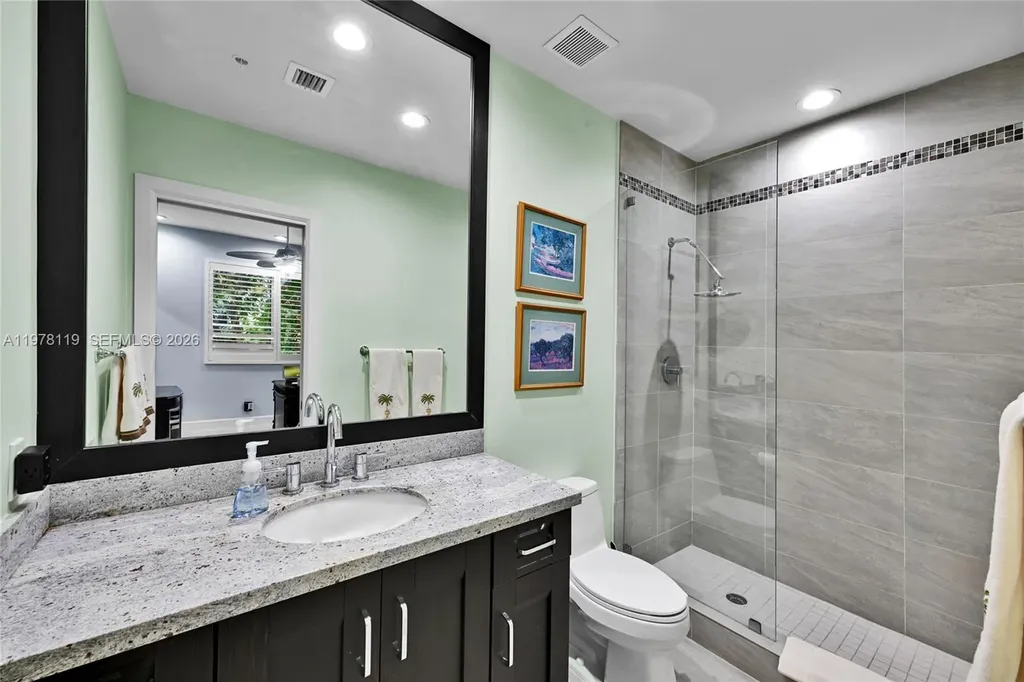 346 Elm Street Hollywood FL 33019